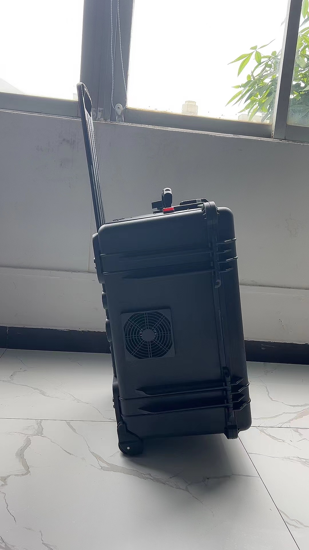 洮南手拉箱型移动通信干扰器